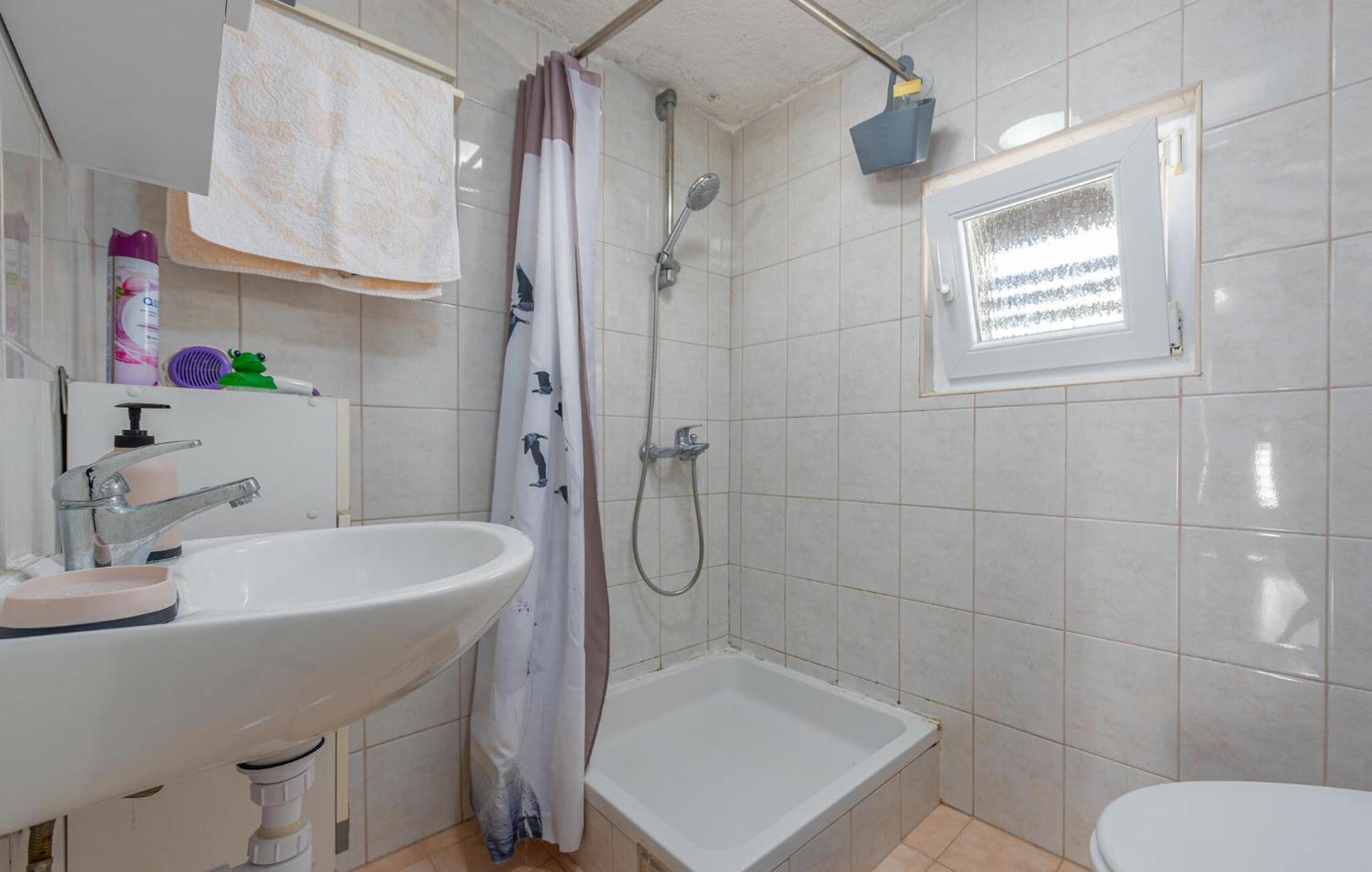 Nice Apartment In Potocnica With House Sea View Borovici Ngoại thất bức ảnh